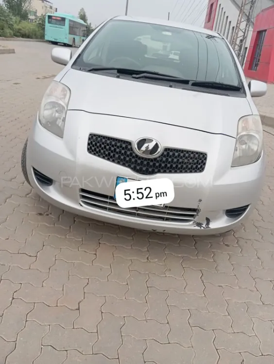Toyota Vitz 2005 for Sale in Islamabad Image-1