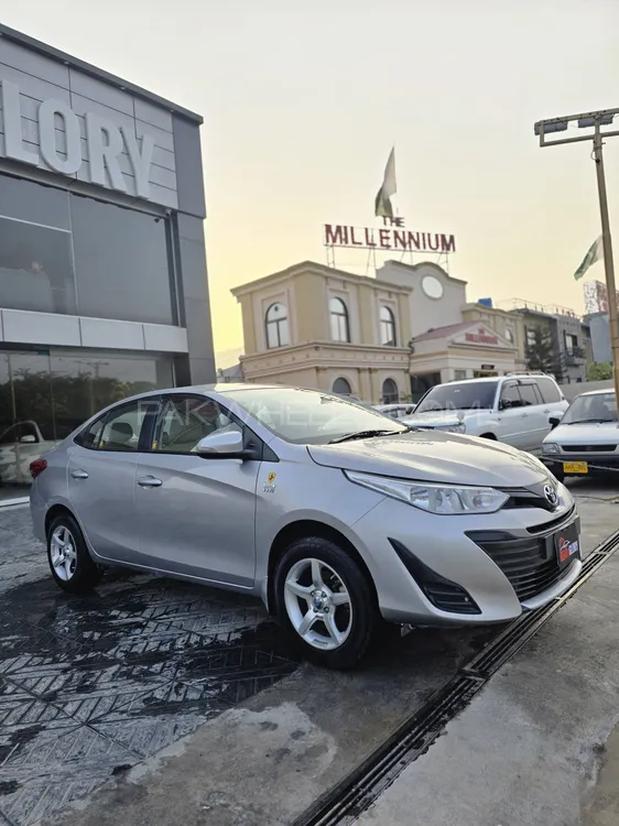 Toyota Yaris Sedan 2021 for Sale in Islamabad Image-1