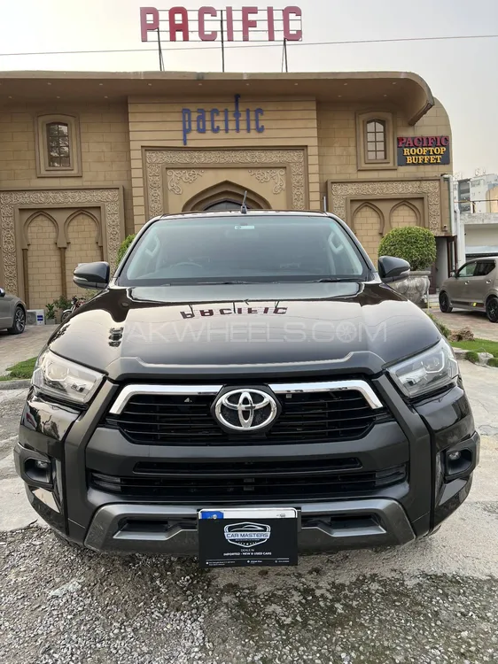 Toyota Hilux 2022 for Sale in Islamabad Image-1
