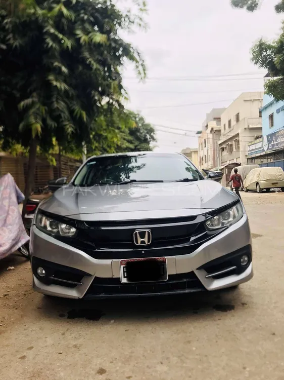 Honda Civic 2018 for Sale in Karachi Image-1
