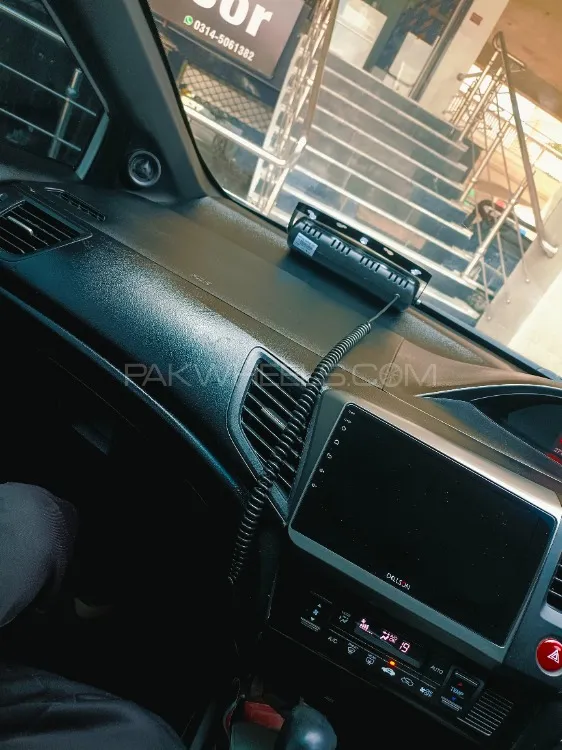 Honda Civic 2015 for Sale in Mansehra Image-1