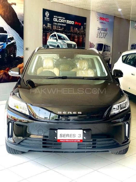 Seres 3 2025 for Sale in Peshawar Image-1