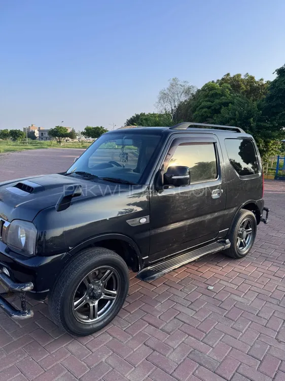 Suzuki Jimny 2016 for Sale in Fateh Jang Image-1
