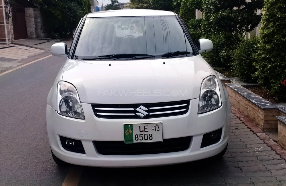 Suzuki Swift 2013 for Sale in Lahore Image-1