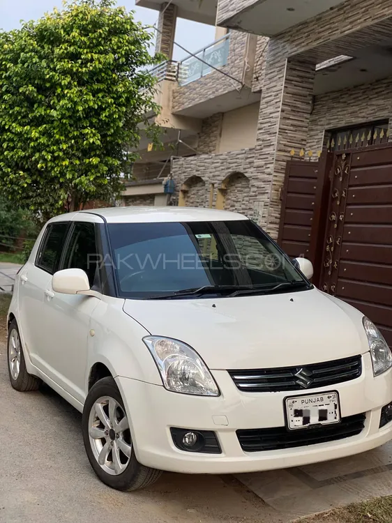 Suzuki Swift 2018 for Sale in Lahore Image-1