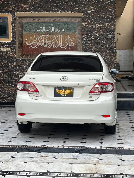 Toyota Corolla 2012 for Sale in Peshawar Image-1