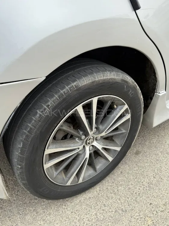 Toyota Corolla 2017 for Sale in Karachi Image-1