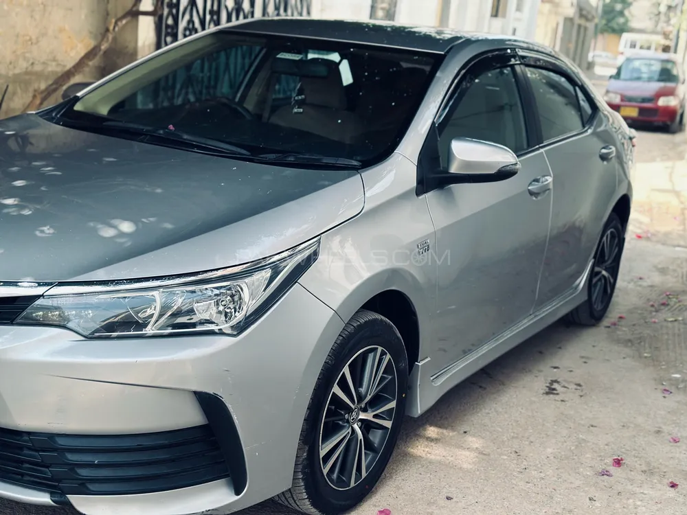 Toyota Corolla 2020 for Sale in Karachi Image-1