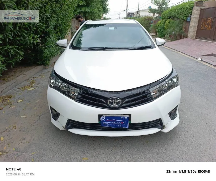 Toyota Corolla 2016 for Sale in Faisalabad Image-1