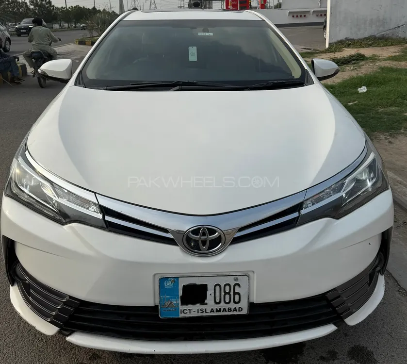 Toyota Corolla 2020 for Sale in Lahore Image-1