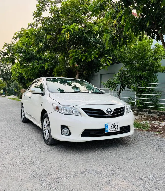 Toyota Corolla 2011 for Sale in Islamabad Image-1