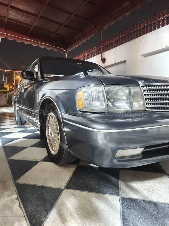 Toyota Crown 1992 for Sale in Islamabad Image-1