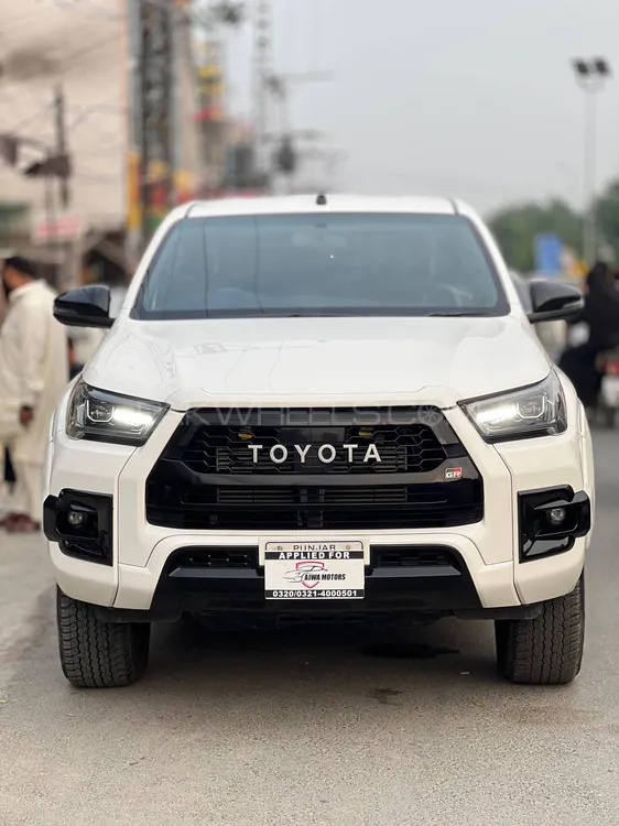Toyota Hilux 2023 for Sale in Lahore Image-1