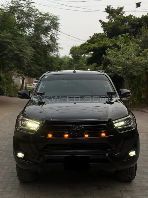 Toyota Hilux 2022 for Sale in Sargodha Image-1