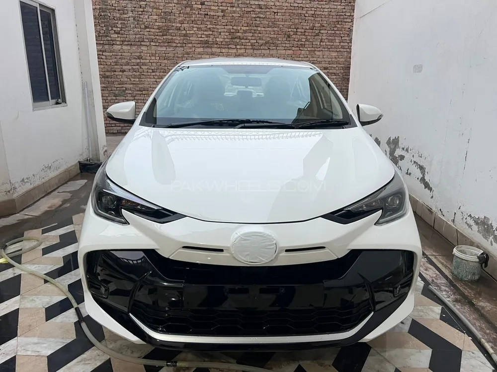 Toyota Yaris Sedan 2025 for Sale in Lahore Image-1