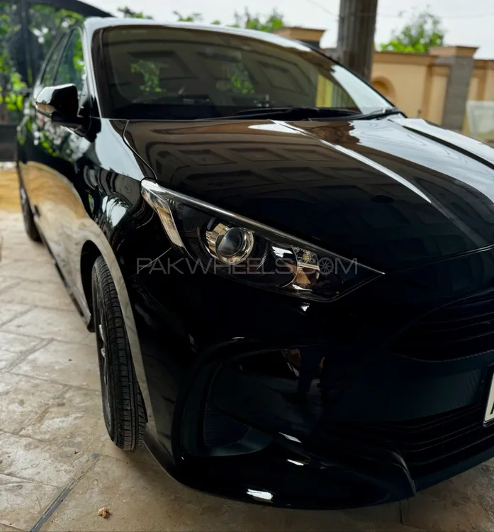 Toyota Yaris Hatchback 2022 for Sale in Lahore Image-1