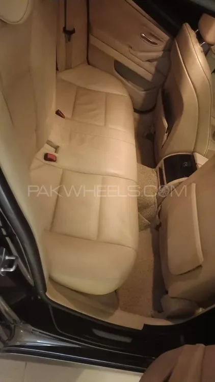 بی ایم ڈبلیو 5 سیریز 2011 for Sale in اسلام آباد بی ایم ڈبلیو 5 سیریز 2011 for Sale in اسلام آباد Image-10