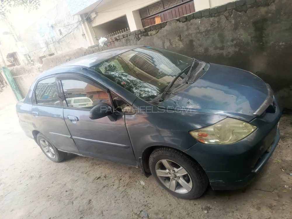 Honda City 2005 for Sale in Lahore Image-1