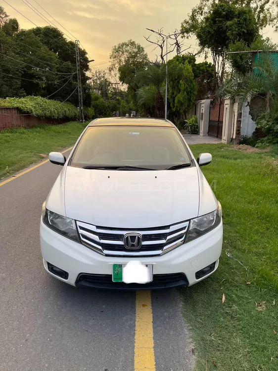 Honda City 2011 for Sale in Lahore Image-1