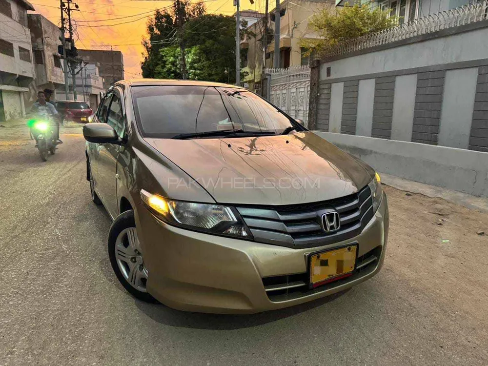 Honda City 2013 for Sale in Karachi Image-1