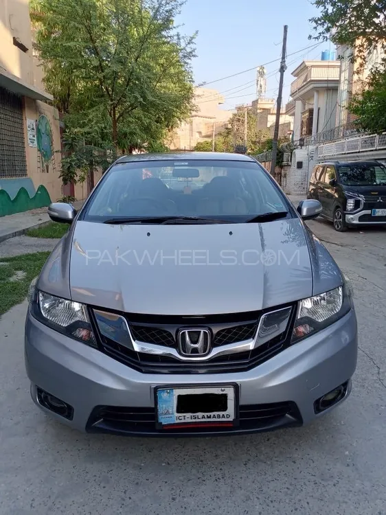 Honda City 2018 for Sale in Islamabad Image-1