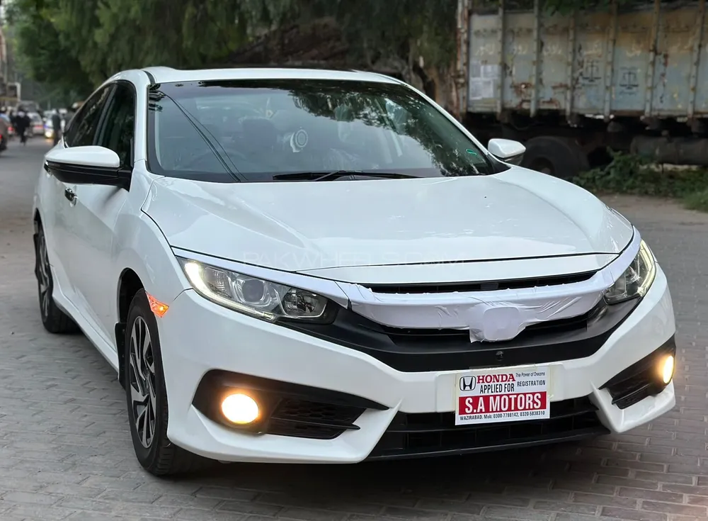Honda Civic 2017 for Sale in Gujrat Image-1