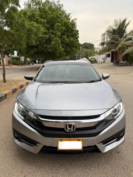 Honda Civic 2018 for Sale in Karachi Image-1