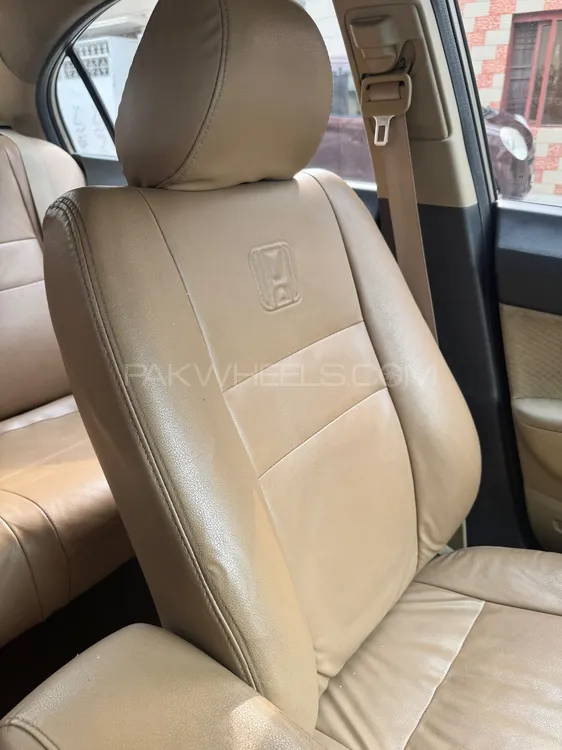 Honda Civic 2010 for Sale in Lahore Honda Civic 2010 for Sale in Lahore Image-13