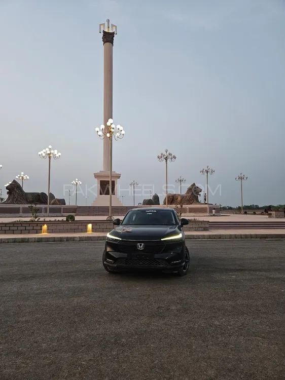 Honda HR-V 2023 for Sale in Burewala Image-1