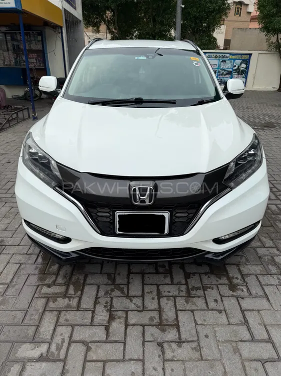 Honda Vezel 2014 for Sale in Faisalabad Image-1