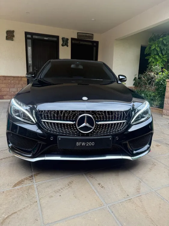 Mercedes Benz C Class 2016 for Sale in Karachi Image-1