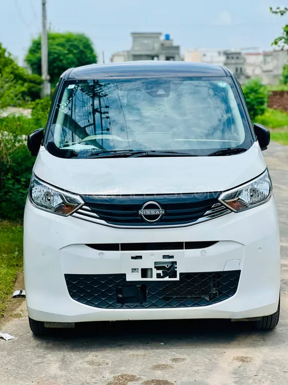 Nissan Dayz 2024 for Sale in Lahore Image-1