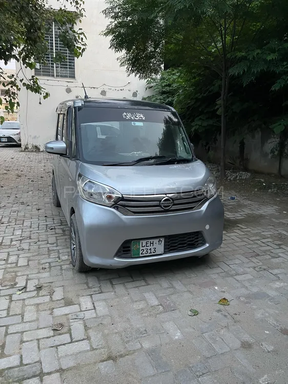 Nissan Dayz Roox 2017 for Sale in Gujranwala Image-1