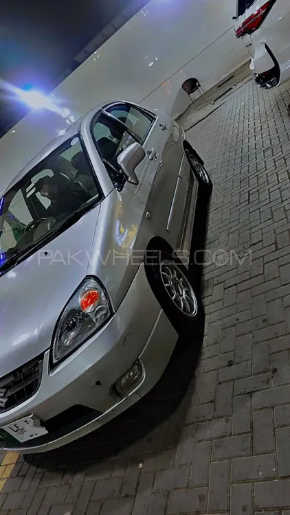 سوزوکی لیانا 2010 for Sale in لاہور سوزوکی لیانا 2010 for Sale in لاہور Image-4