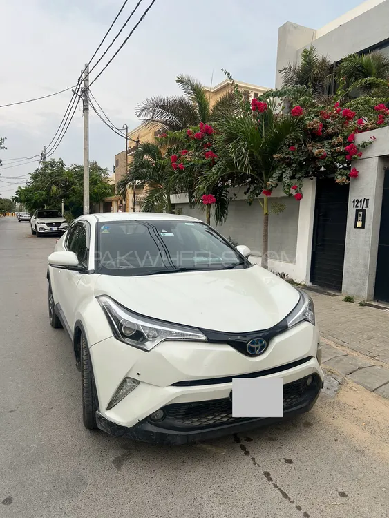 Toyota C-HR 2017 for Sale in Karachi Image-1