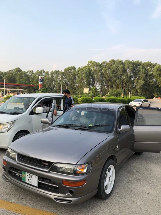 ٹویوٹا کرولا 2000 for Sale in لاہور Image-1