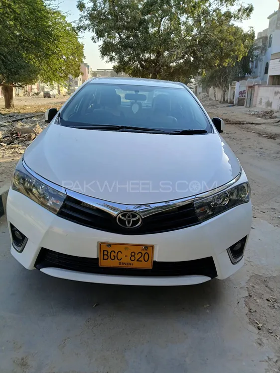 Toyota Corolla 2016 for Sale in Karachi Image-1