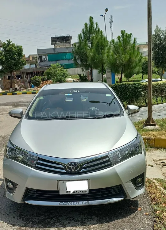 Toyota Corolla 2017 for Sale in Islamabad Image-1