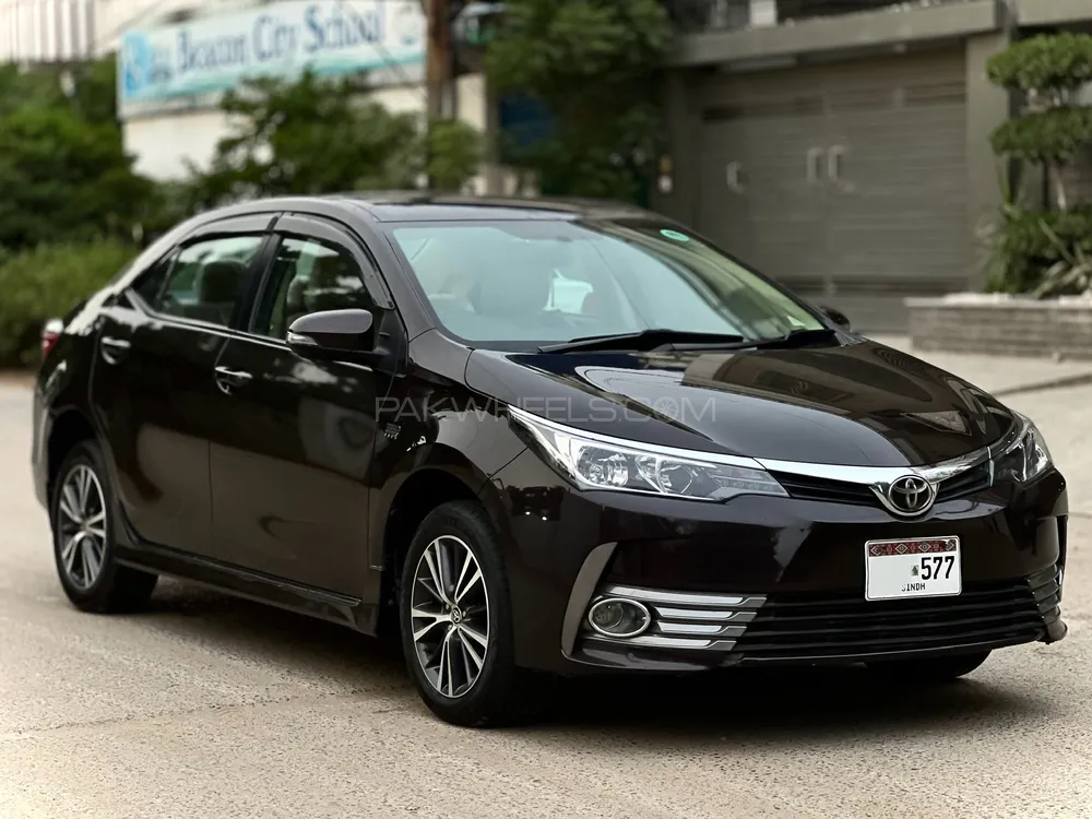 Toyota Corolla 2020 for Sale in Karachi Image-1