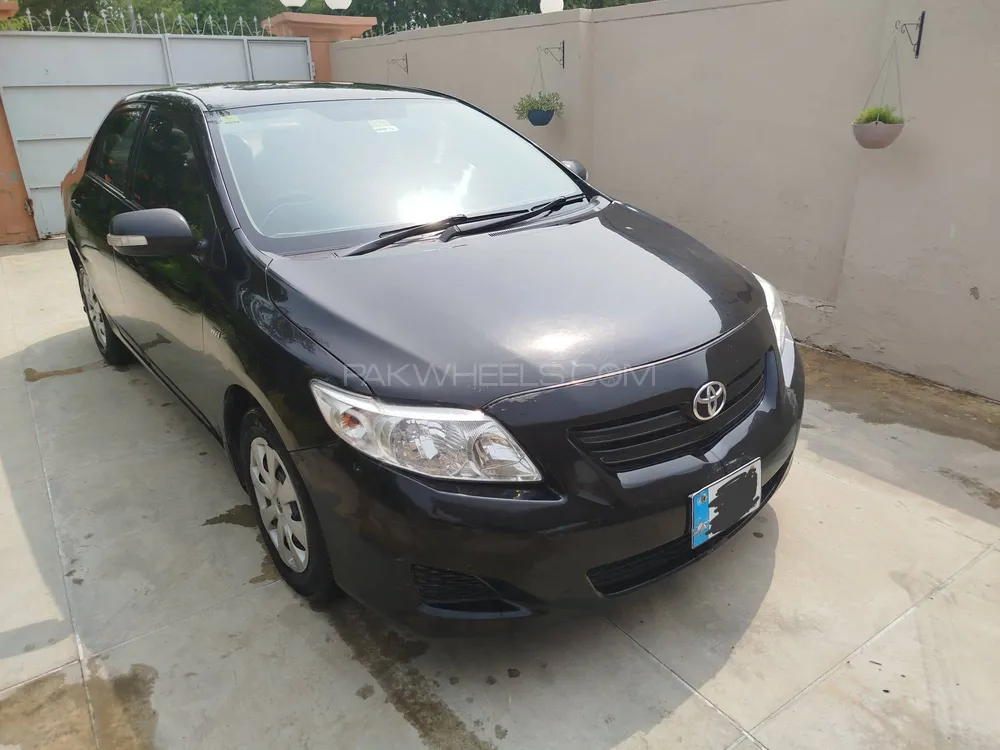 Toyota Corolla 2010 for Sale in Islamabad Image-1