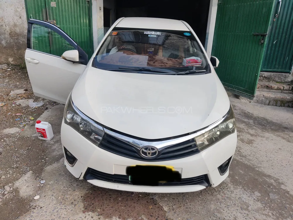 Toyota Corolla 2015 for Sale in Rawalpindi Image-1