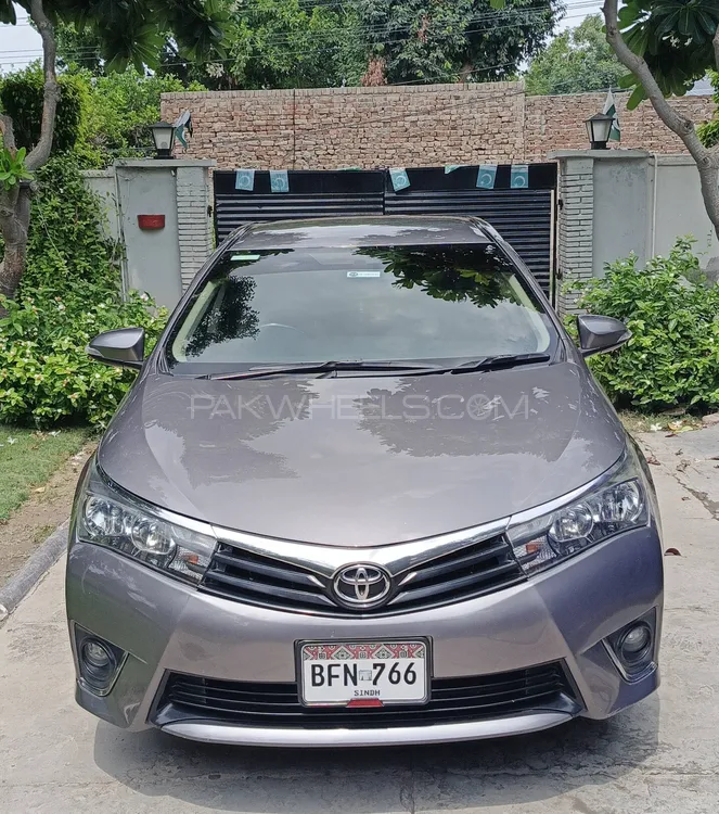 Toyota Corolla 2016 for Sale in Multan Image-1