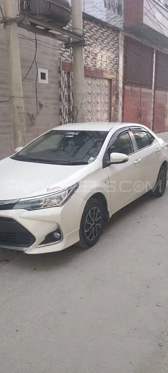 Toyota Corolla 2015 for Sale in Vehari Image-1