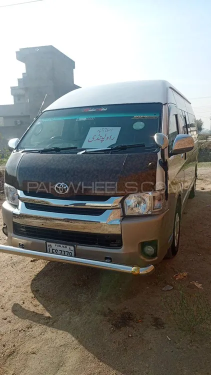 Toyota Hiace 2016 for Sale in Pindi Bhattian Image-1