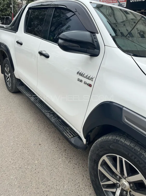 Toyota Hilux 2020 for Sale in Karachi Image-1