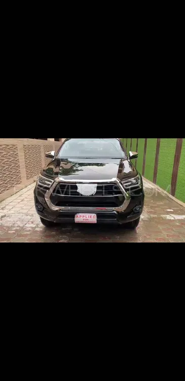 Toyota Hilux 2025 for Sale in Lahore Image-1