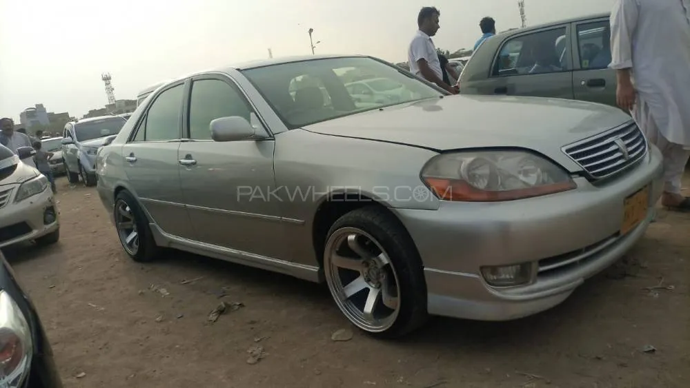 Toyota Mark II 2002 for Sale in Karachi Image-1