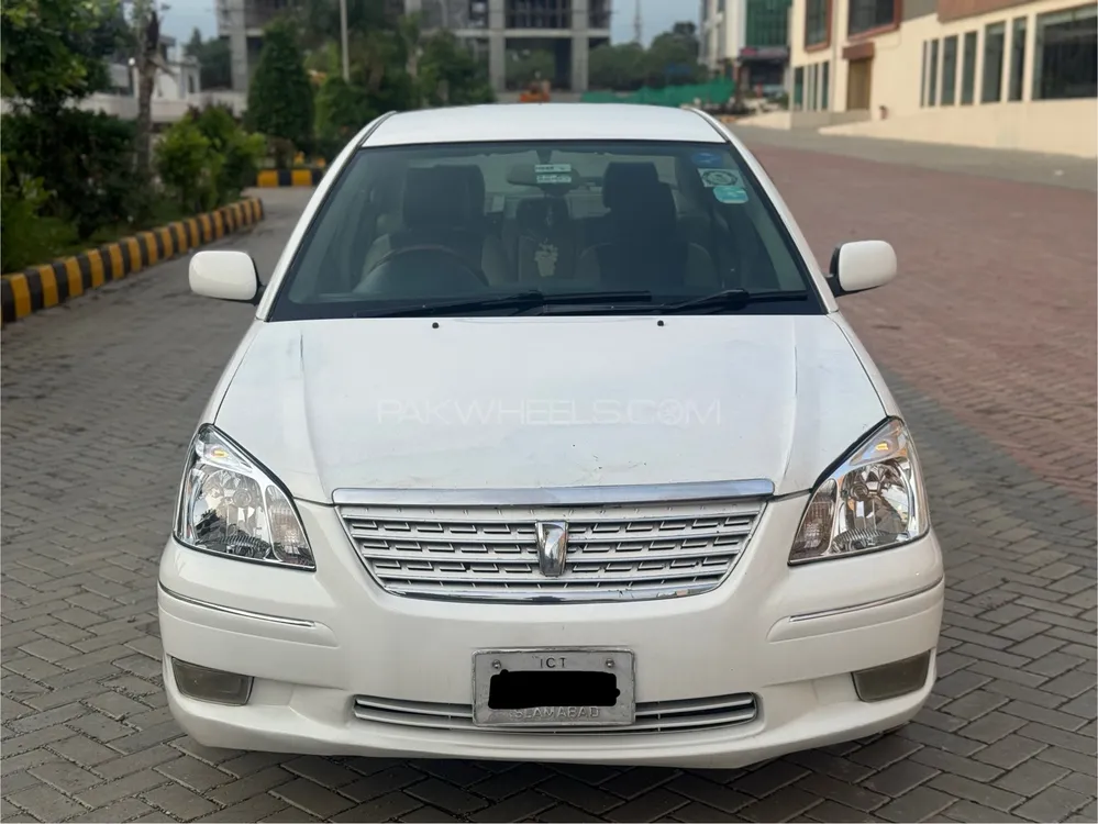 Toyota Premio 2002 for Sale in Islamabad Image-1
