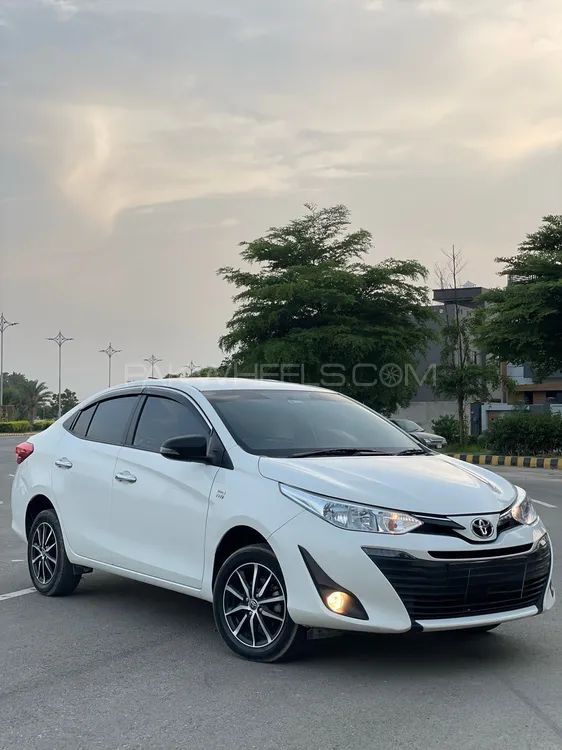 Toyota Yaris Sedan 2022 for Sale in Faisalabad Image-1
