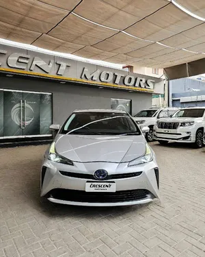 Toyota Prius S 2021